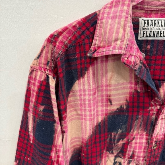 Franklin Flannels Upcycled Plaid Long Sleeve Button Down Shirt Tie-Fye Distress - Picture 5 of 8